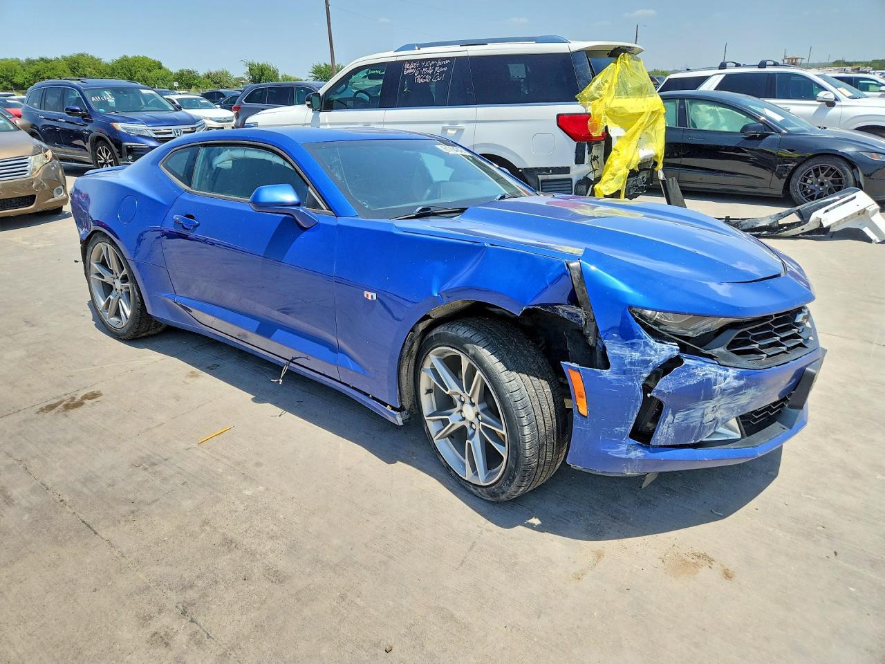 2019 Chevrolet Camaro - Фото 4