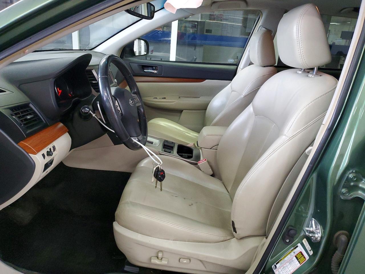 2013 Subaru Outback - Image 7