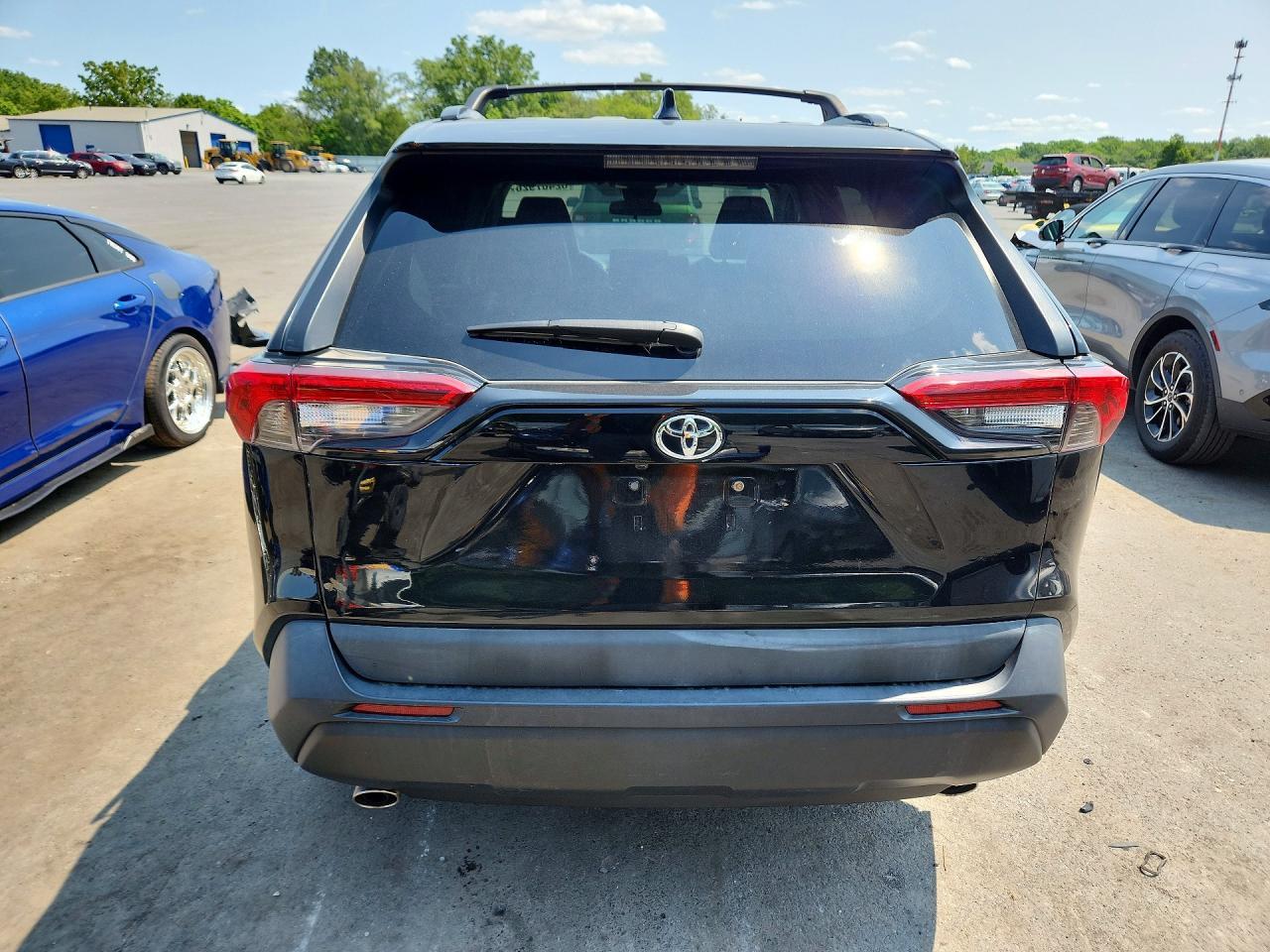 2021 Toyota Rav4 Xle Premium - Фото 6
