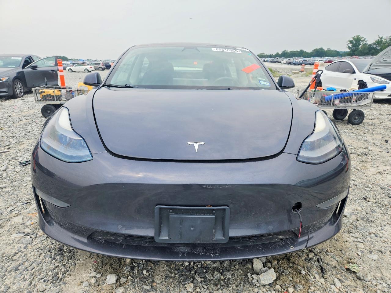 2021 Tesla Model 3 - Фото 5