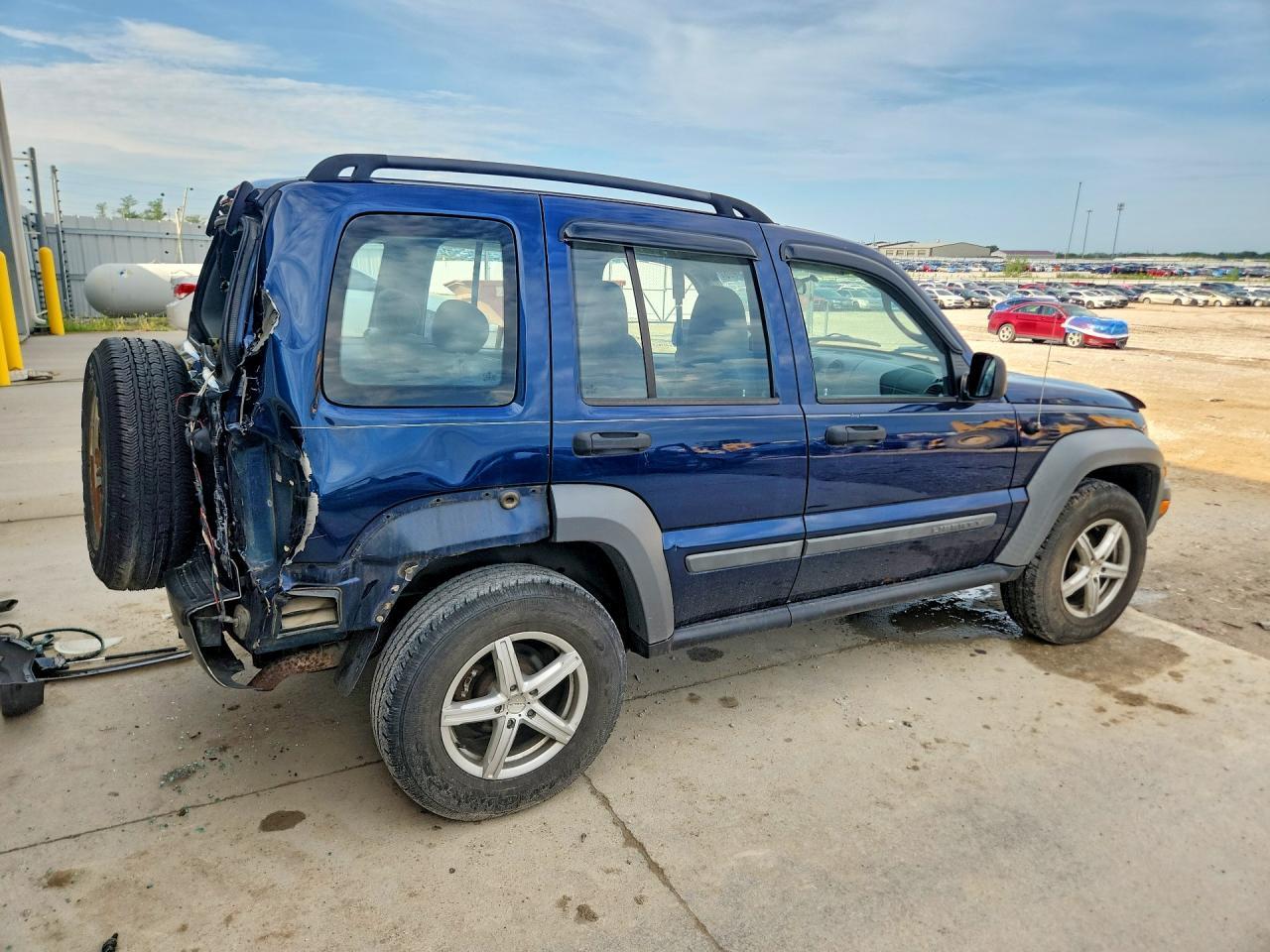 2005 Jeep Liberty Sport - Фото 3
