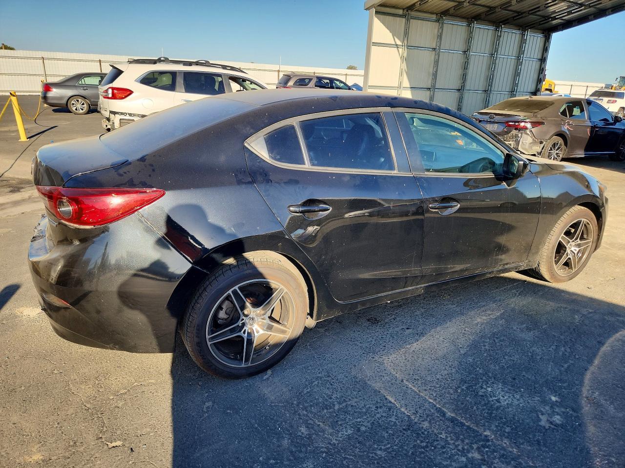 2014 Mazda 3 - Фото 3