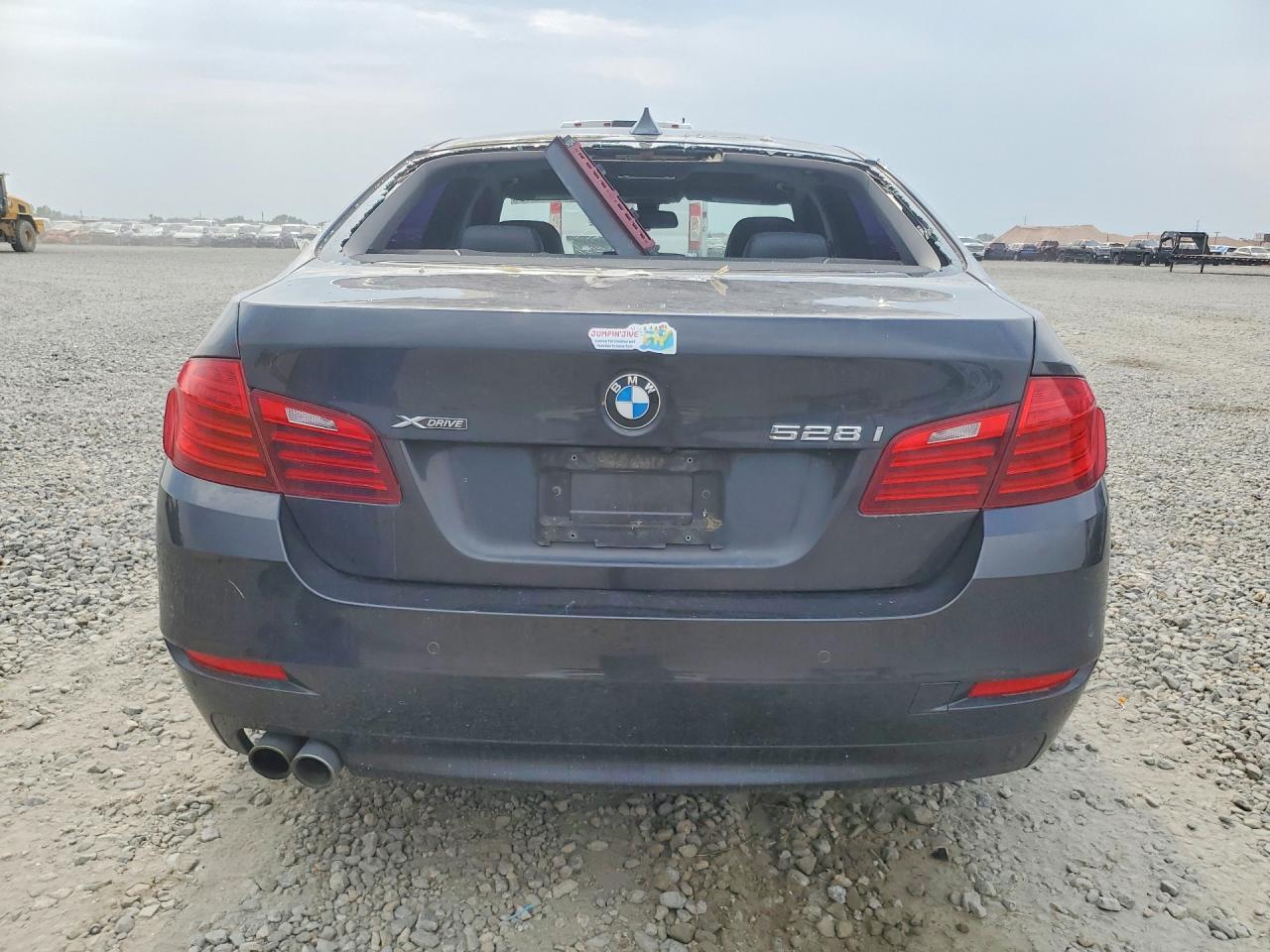 2016 BMW 528 Xi - Image 6