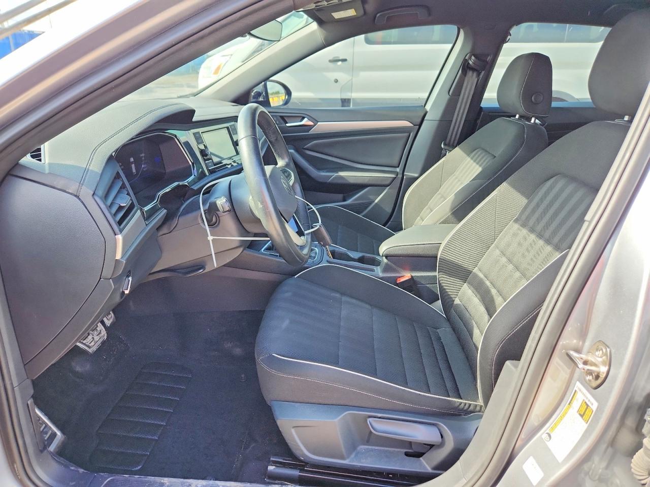 2024 Volkswagen Jetta Sport - Фото 7