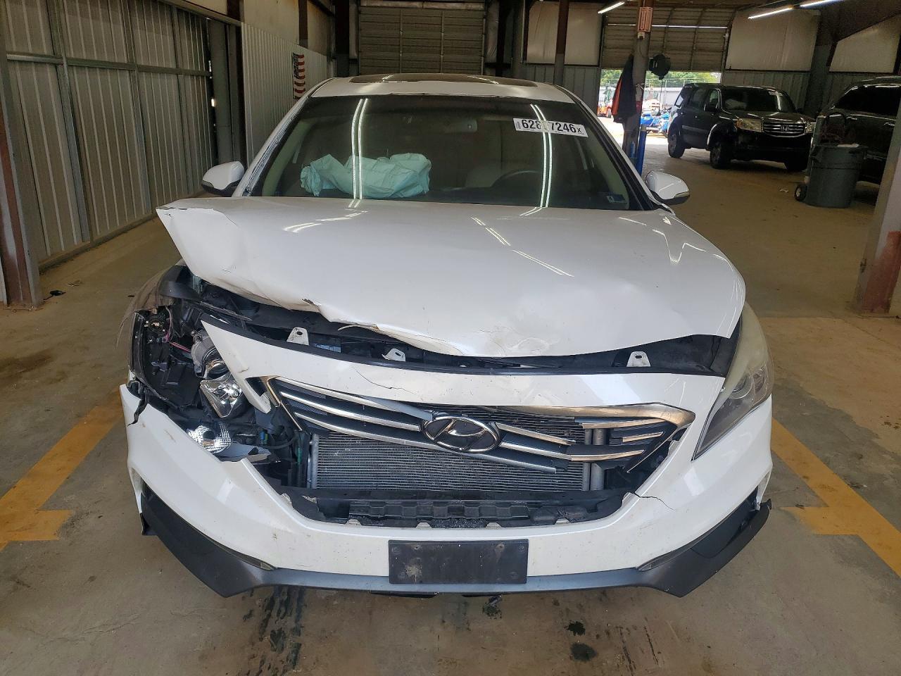 2016 Hyundai Sonata Limited - Image 5