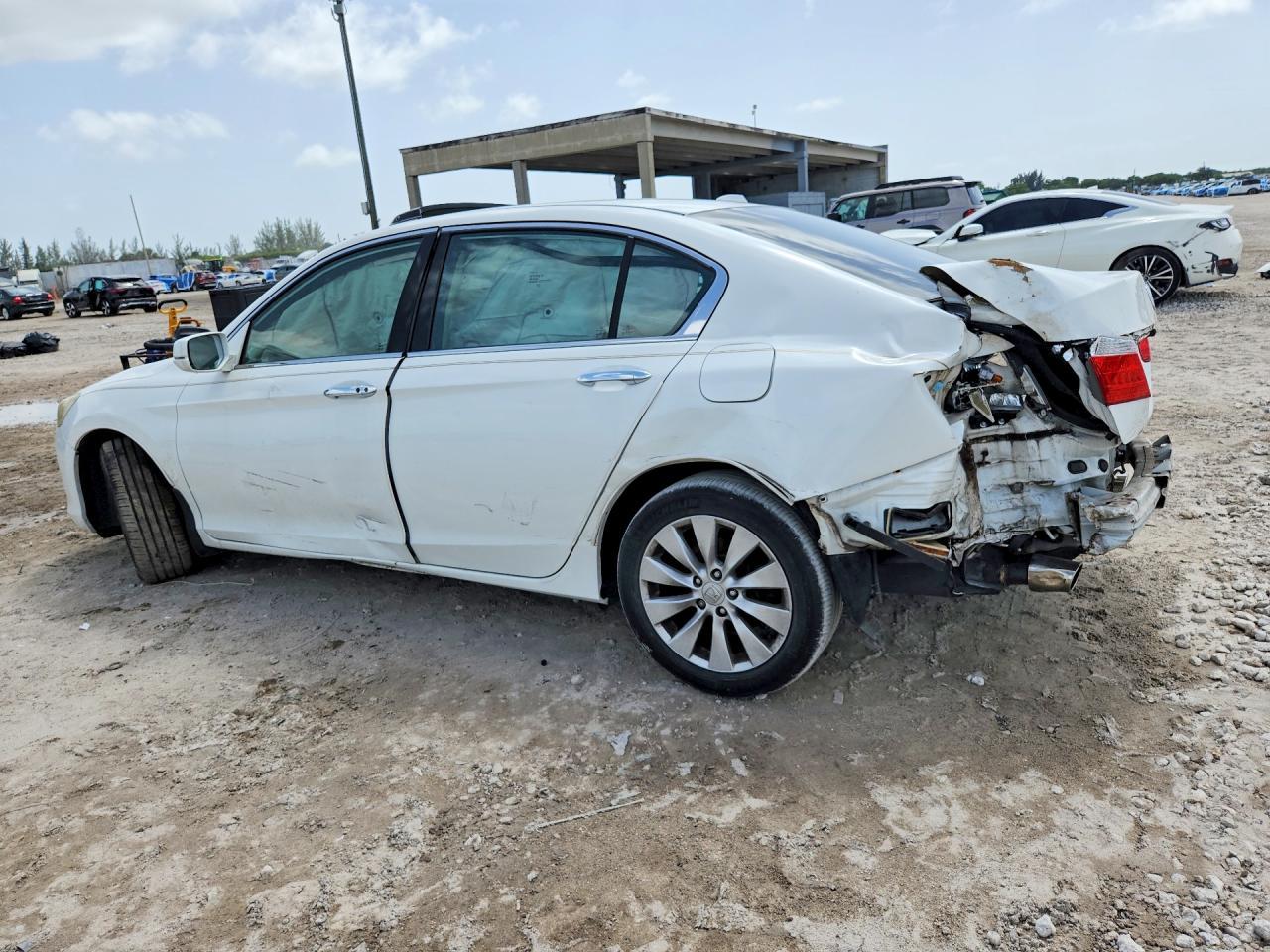 2013 Honda Accord Exl - Image 2