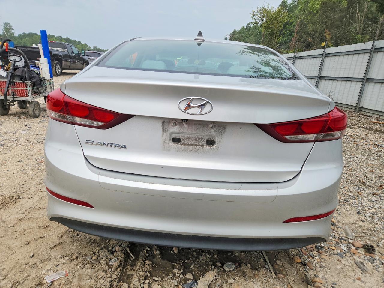 2017 Hyundai Elantra Se - Фото 6
