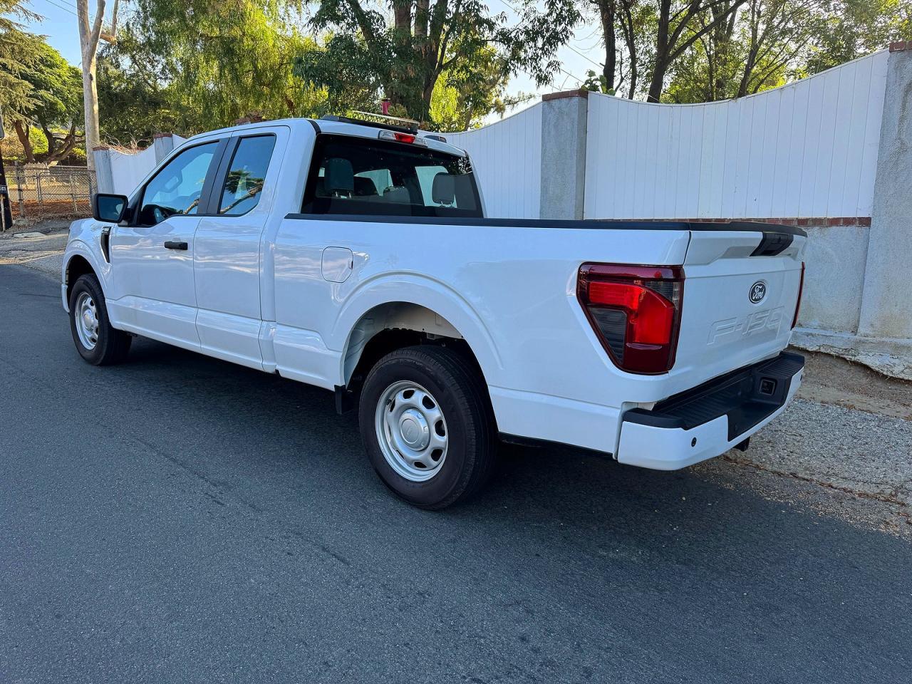 2025 Ford F150 Xl - Image 3