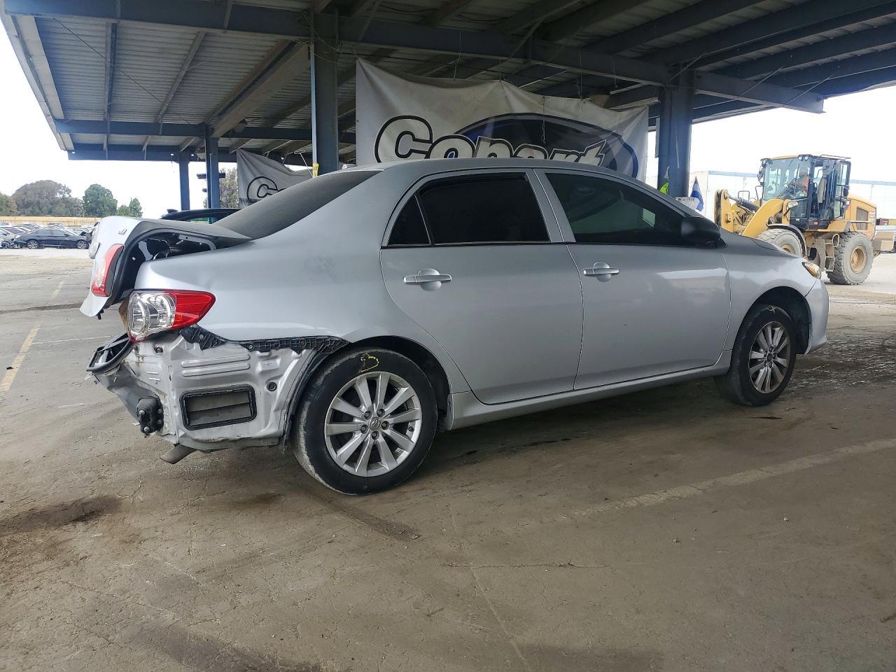 2009 Toyota Corolla Le - Image 3