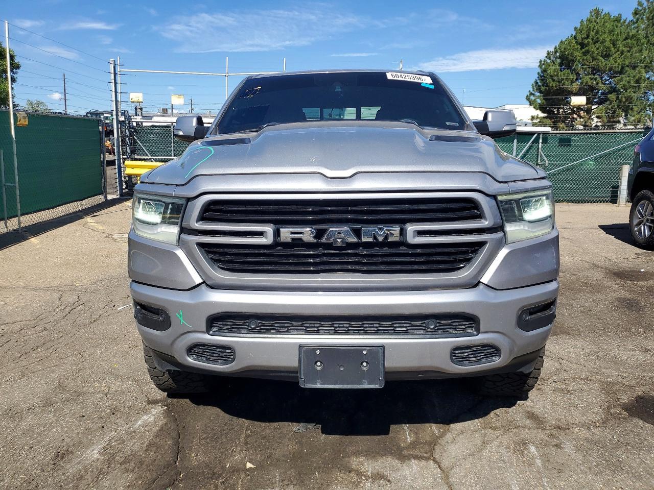2020 Ram 1500 Laramie - Фото 5