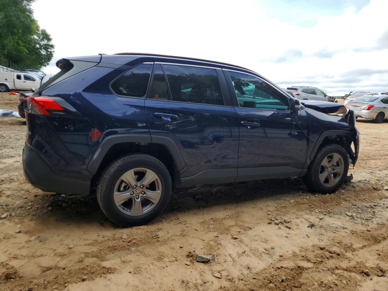 2023 Toyota Rav4 Xle - Фото 3