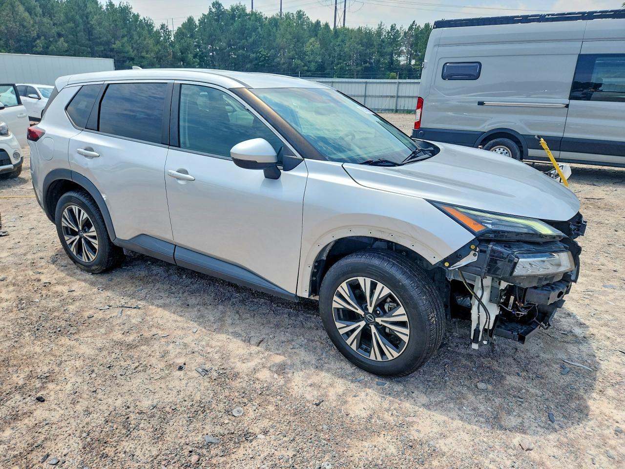 2022 Nissan Rogue Sv - Фото 4
