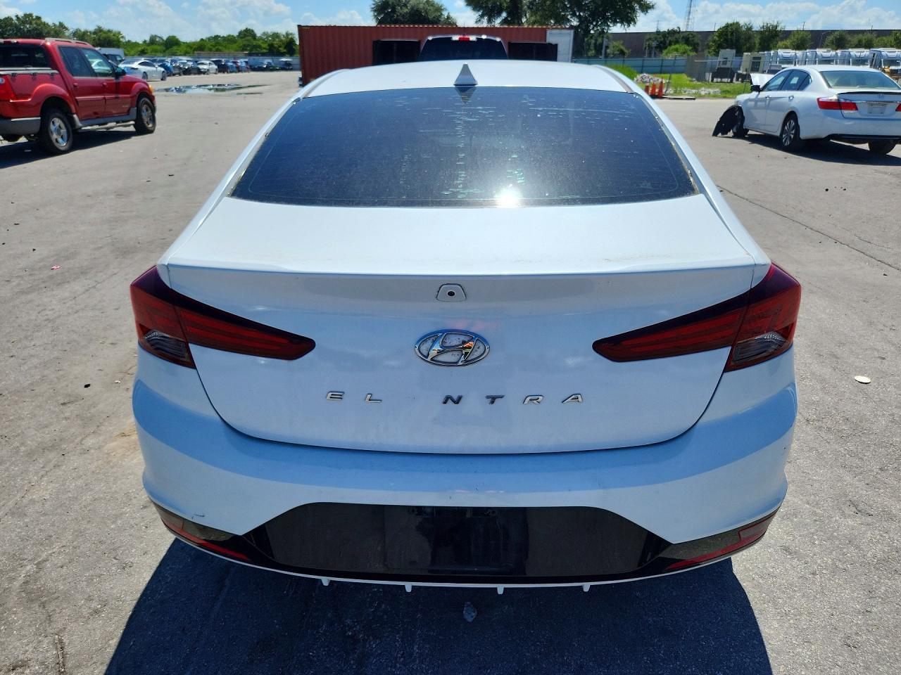 2019 Hyundai Elantra Sel - Фото 6