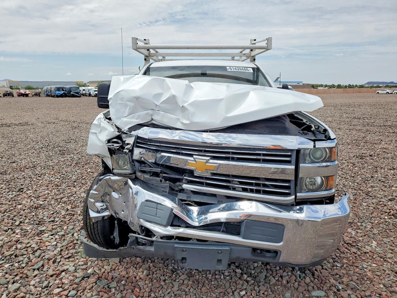 2017 Chevrolet Silverado - Фото 5