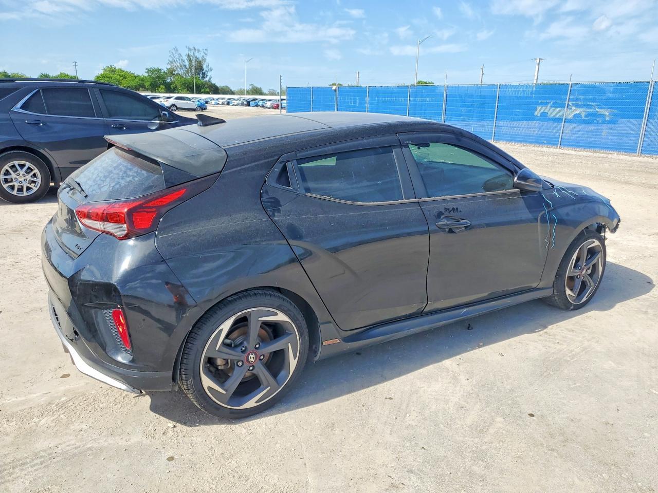 2019 Hyundai Veloster Turbo 1.6T - Image 3