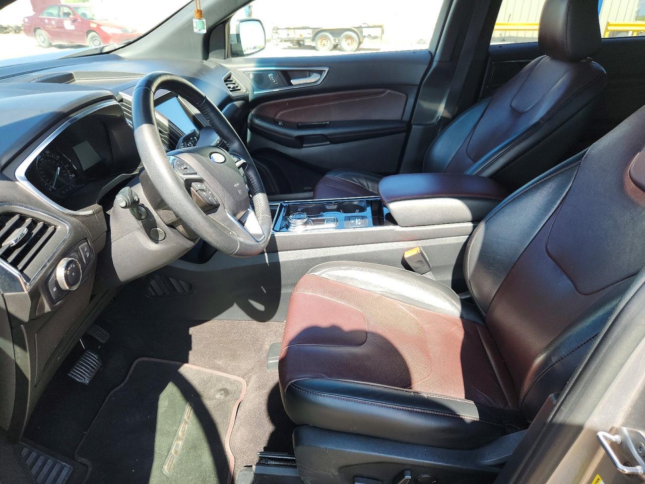 2020 Ford Edge Titanium - Фото 7