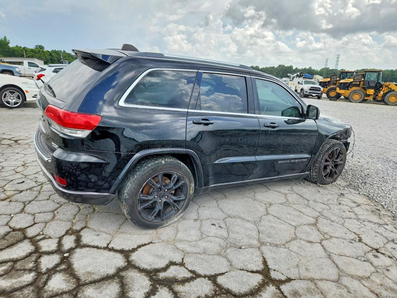 2018 Jeep Grand Cherokee Limited - Image 3
