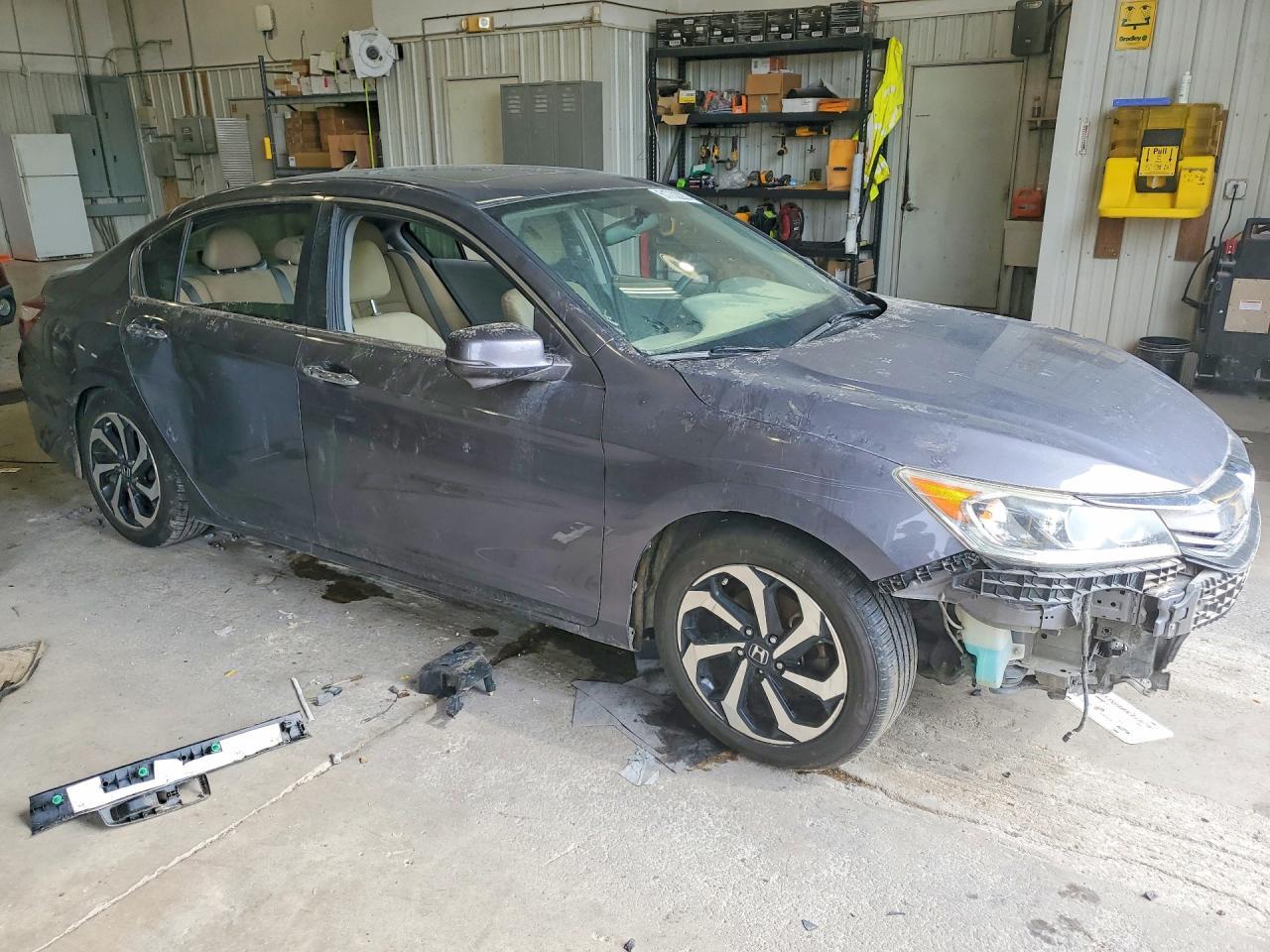 2016 Honda Accord Ex - Фото 4