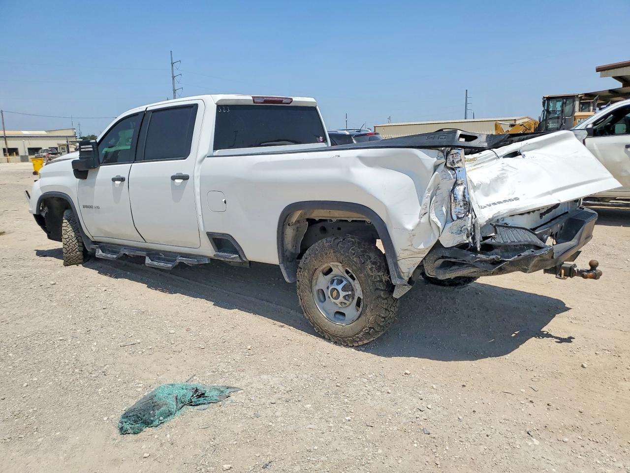 2020 Chevrolet Silverado C2500 Heavy Duty - Image 2