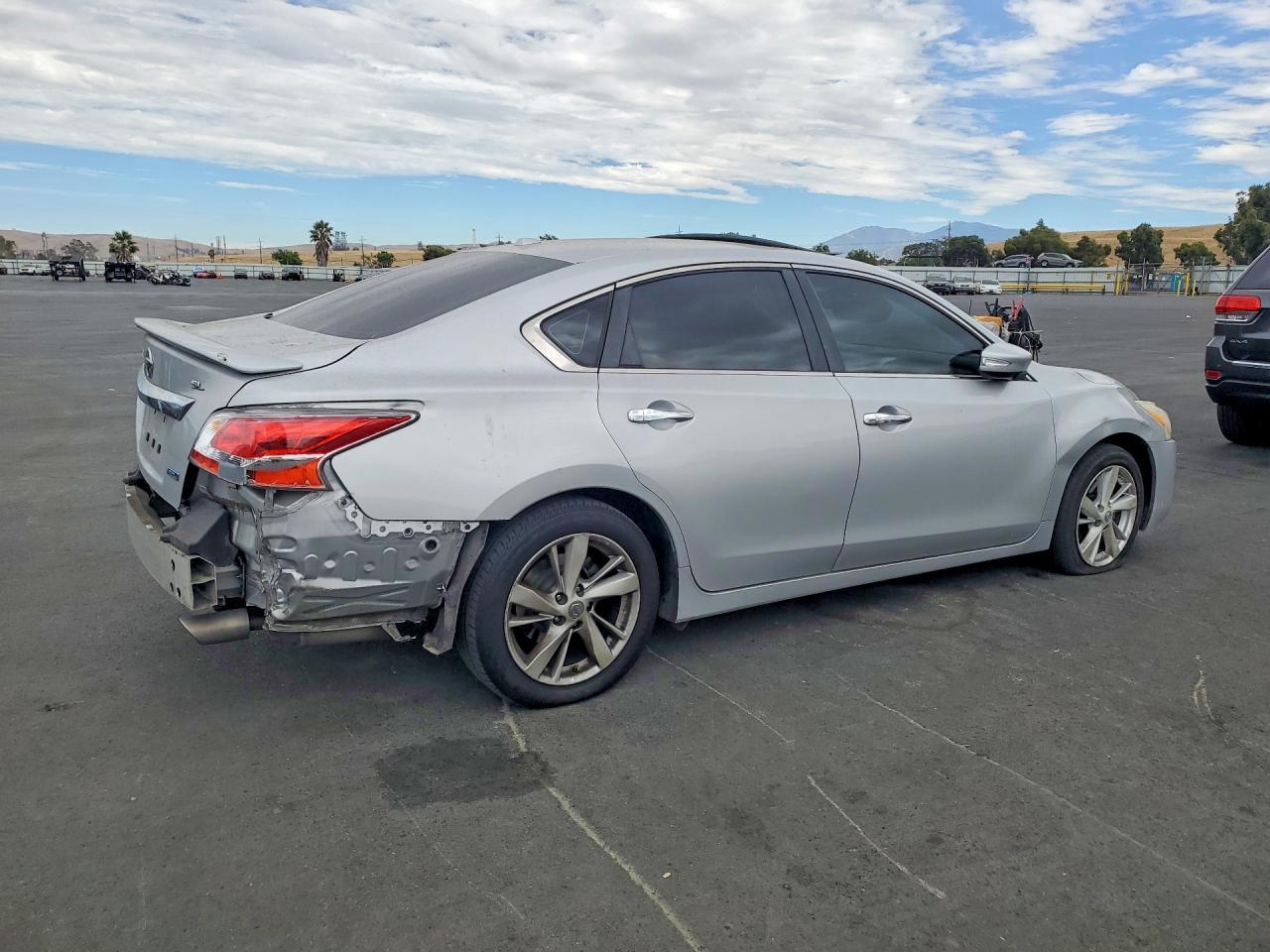 2013 Nissan Altima 2.5 - Фото 3