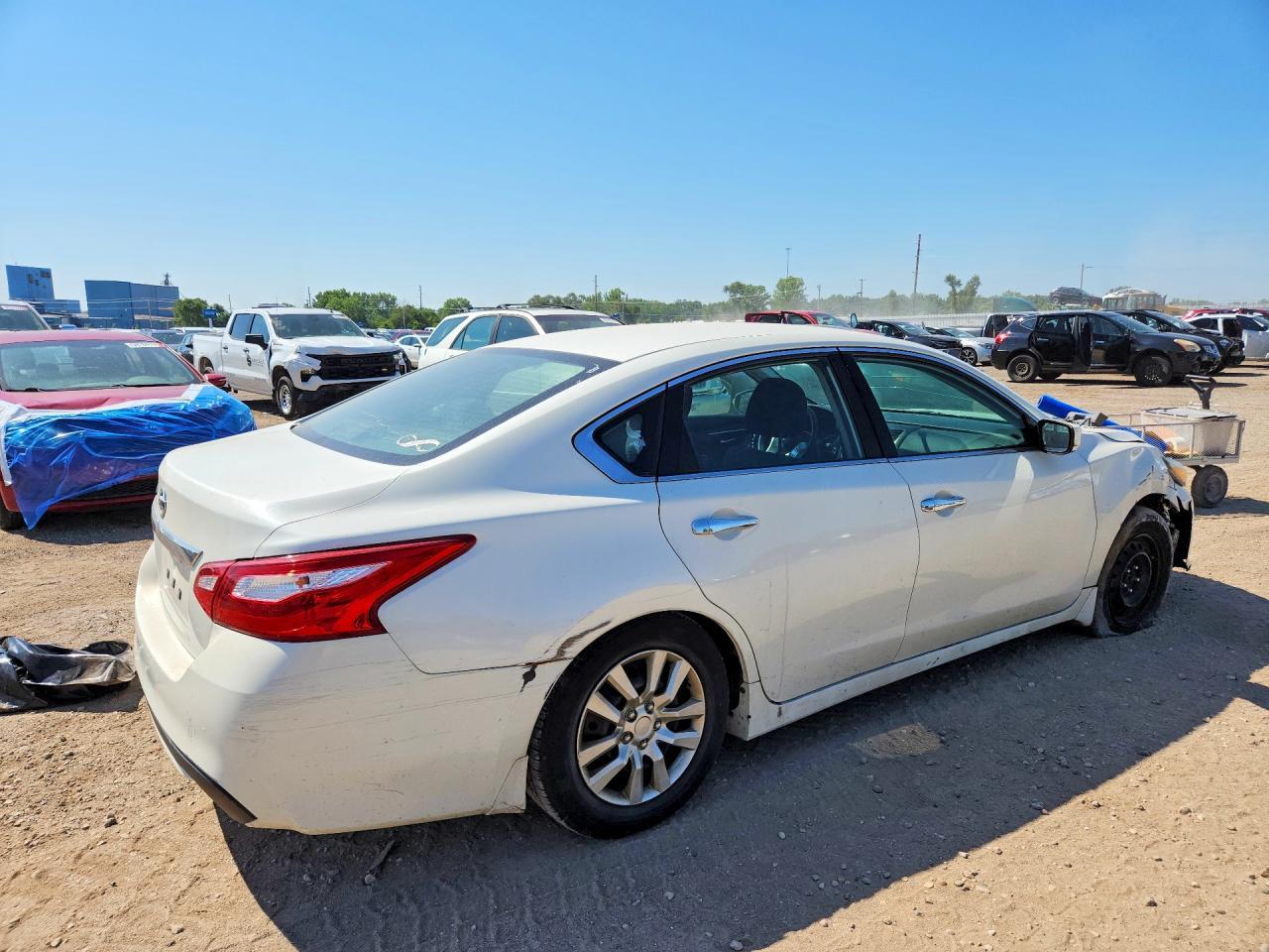 2017 Nissan Altima 2.5 S - Фото 3