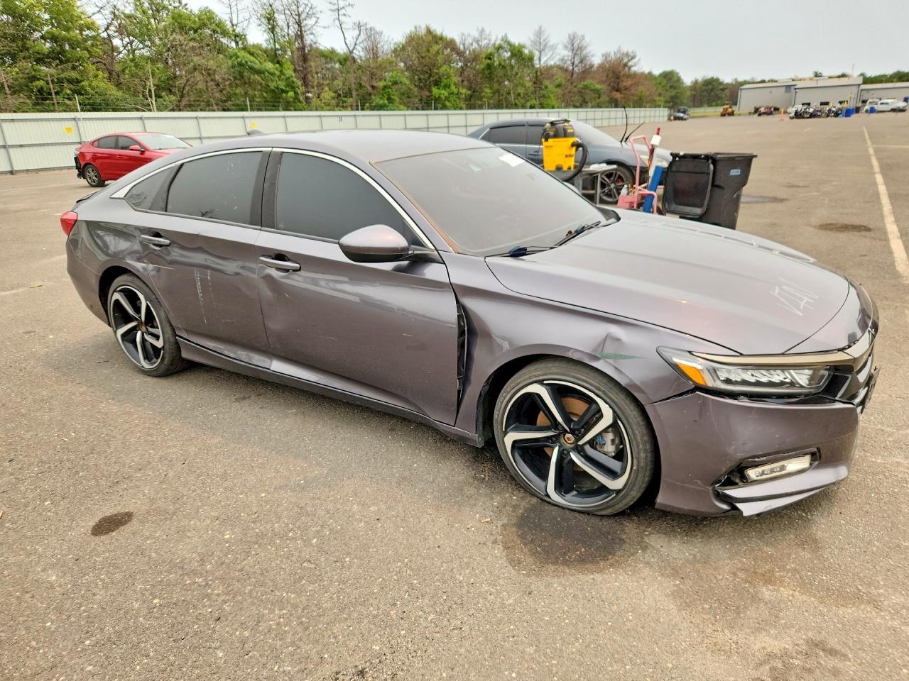 2020 Honda Accord Sport - Image 4