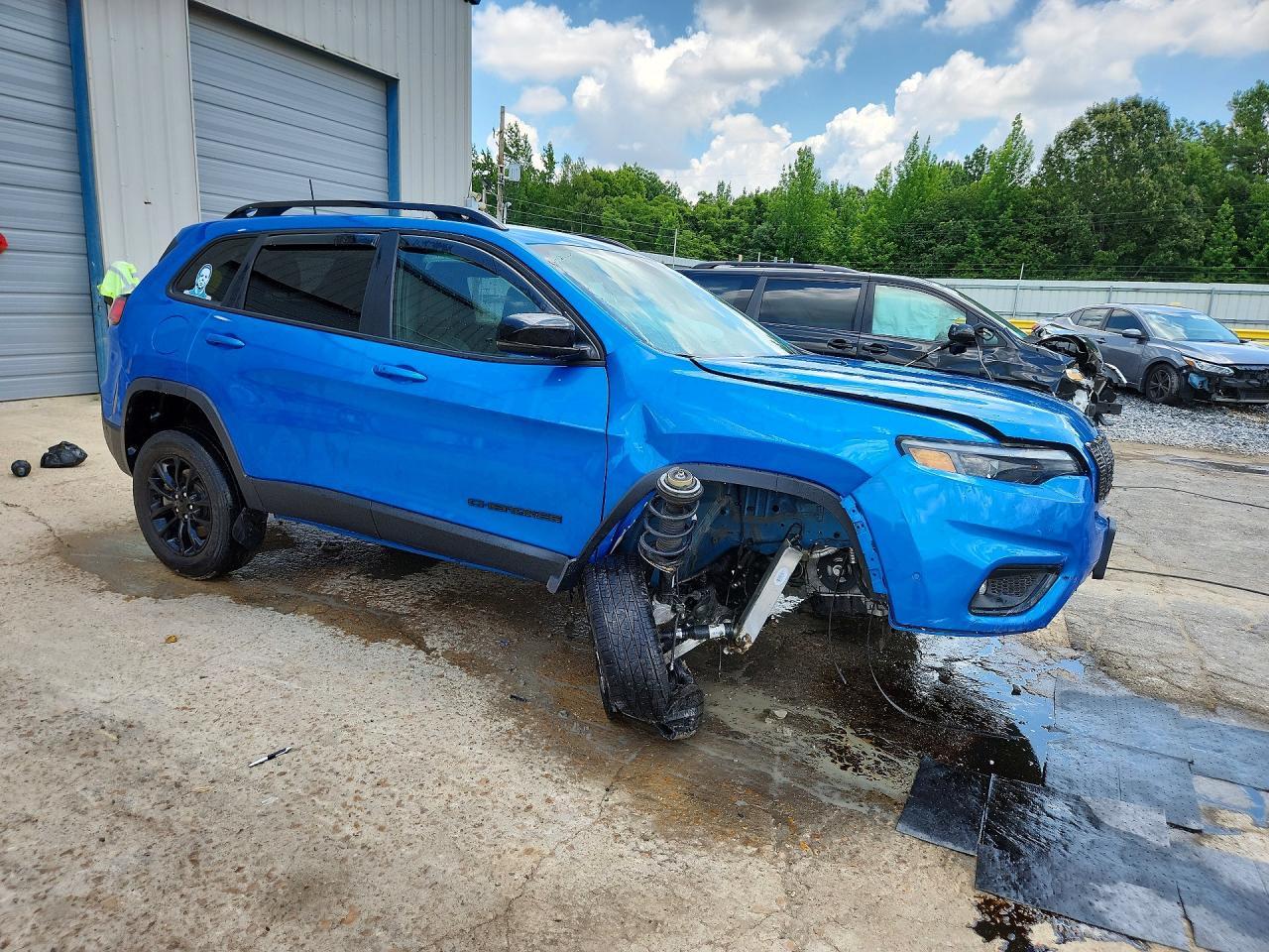 2023 Jeep Cherokee Altitude Lux - Фото 4