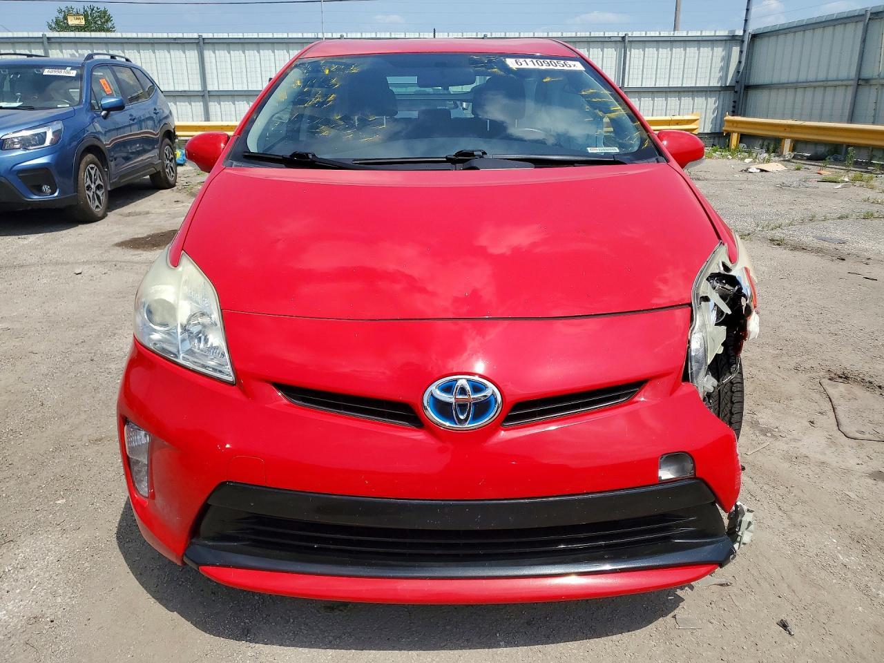2015 Toyota Prius Persona Series - Image 5