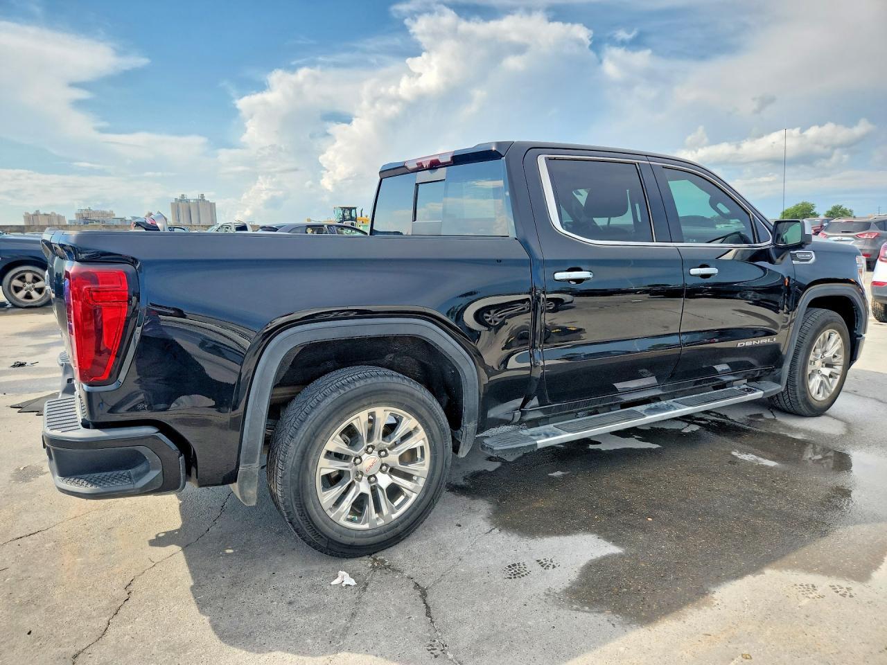 2021 GMC Sierra C1500 Sle - Image 3