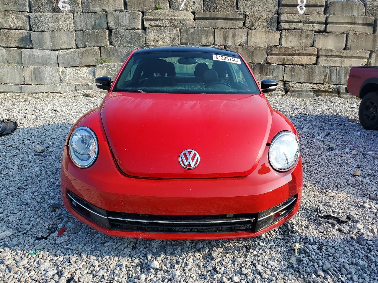 2015 Volkswagen Beetle R-Line - Фото 5