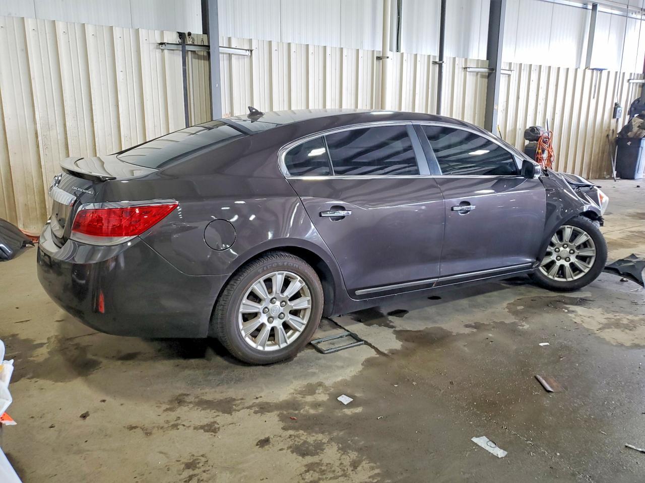2013 Buick Lacrosse - Image 3