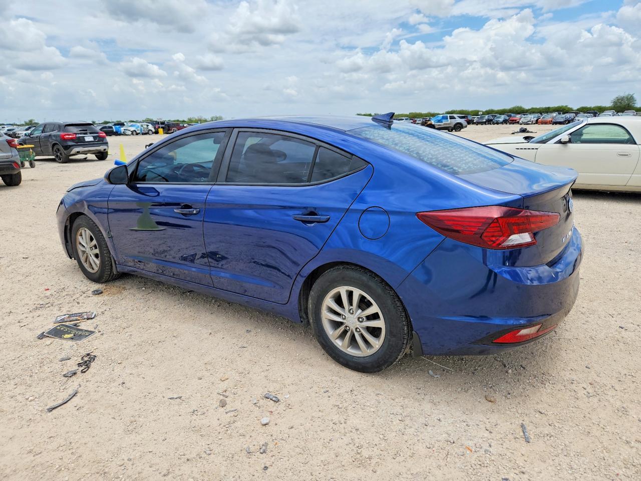 2020 Hyundai Elantra Eco - Image 2