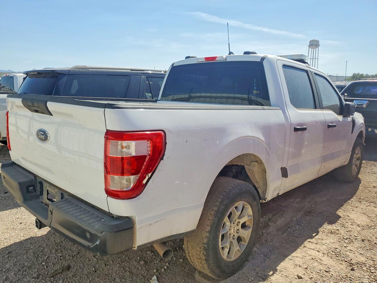 2023 Ford F150 Police Responder - Фото 3