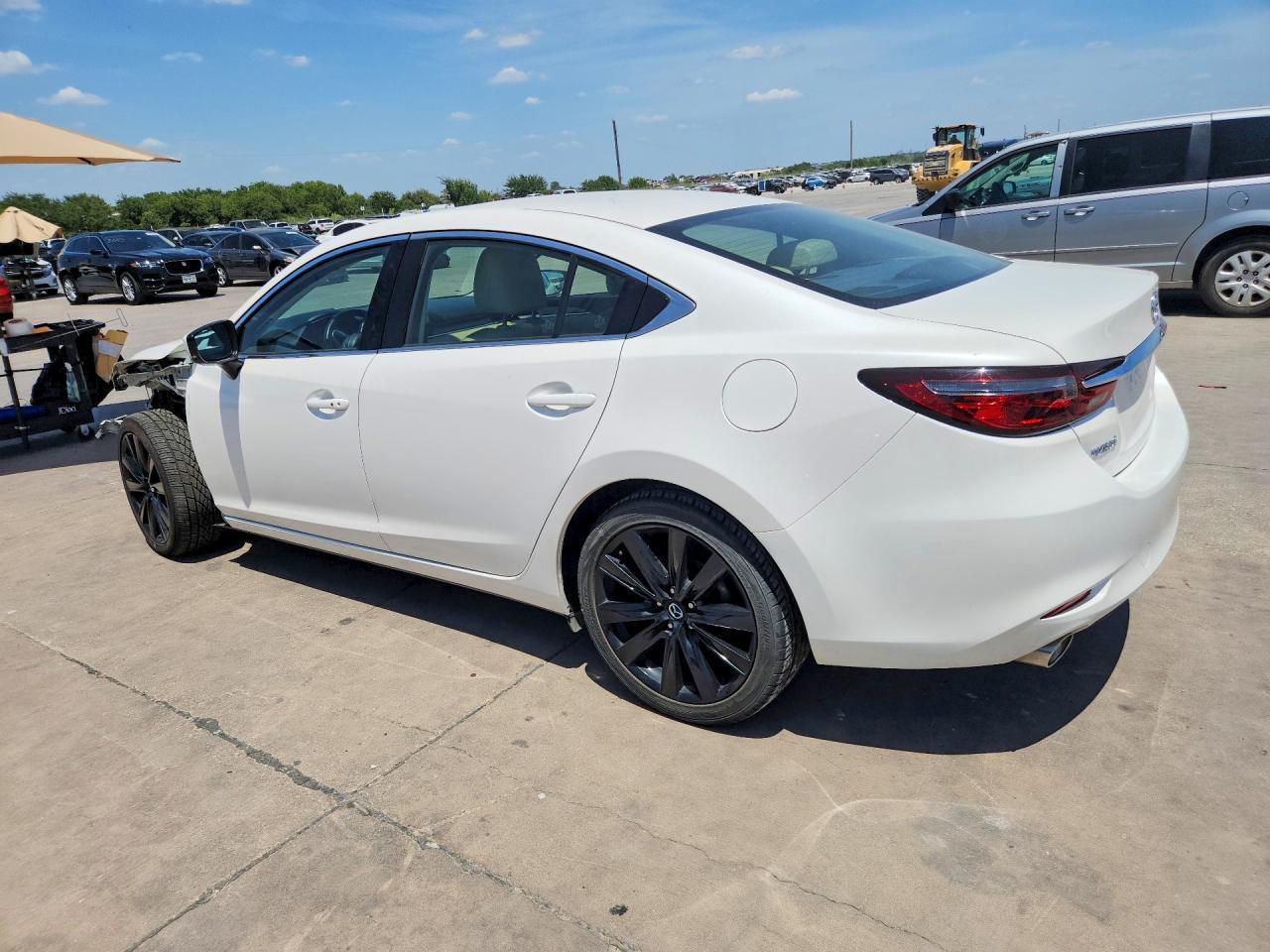 2021 Mazda 6 Touring - Фото 2
