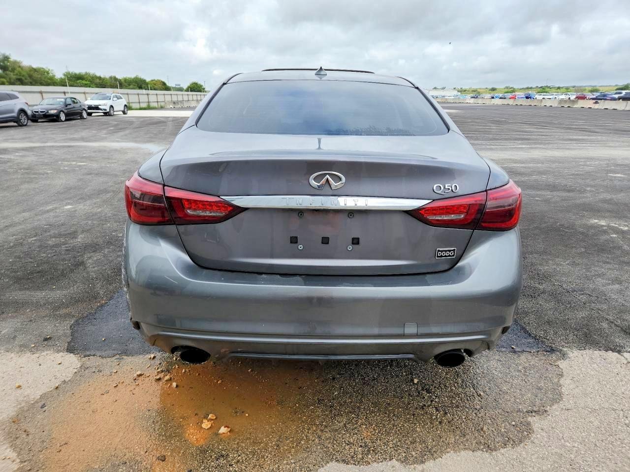 2018 Infiniti Q50 3.0T Luxe - Фото 6