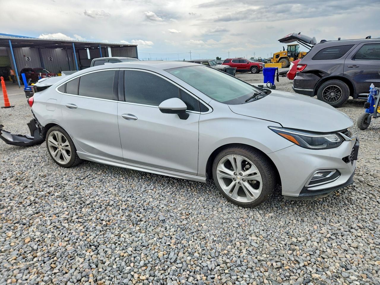 2016 Chevrolet Cruze Premier - Image 4