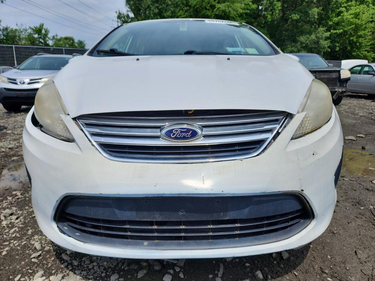 2017 Ford Fiesta Se - Фото 5