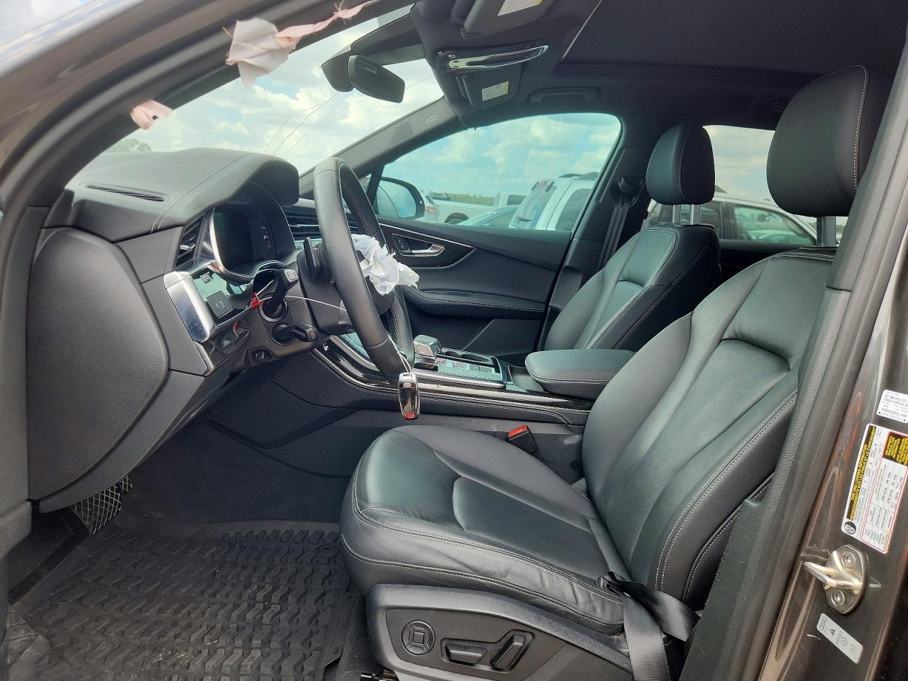 2025 Audi Q7 Premium Plus - Image 7