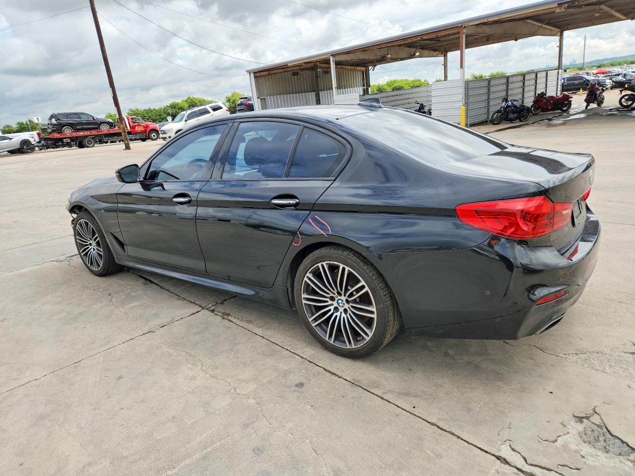 2017 BMW 540 I - Фото 2