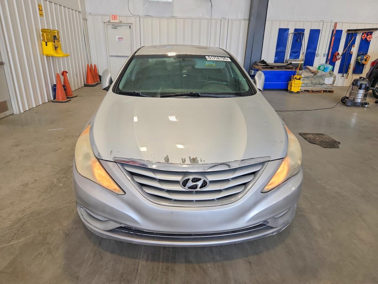 2011 Hyundai Sonata Gls - Image 5