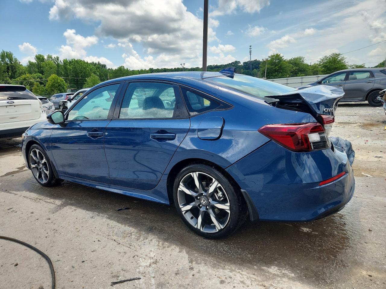 2025 Honda Civic Sport - Фото 2