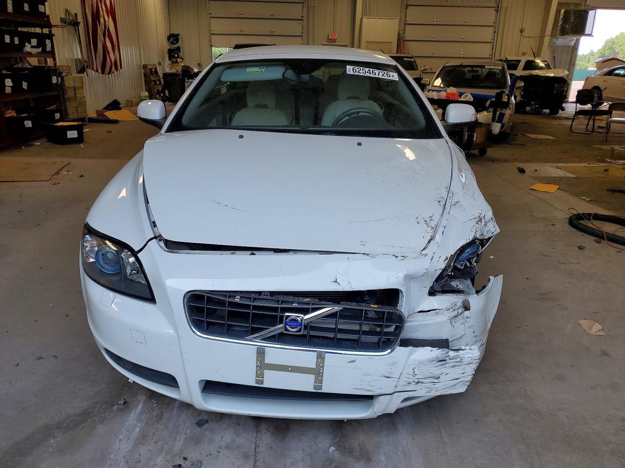 2008 Volvo C70 T5 - Фото 5