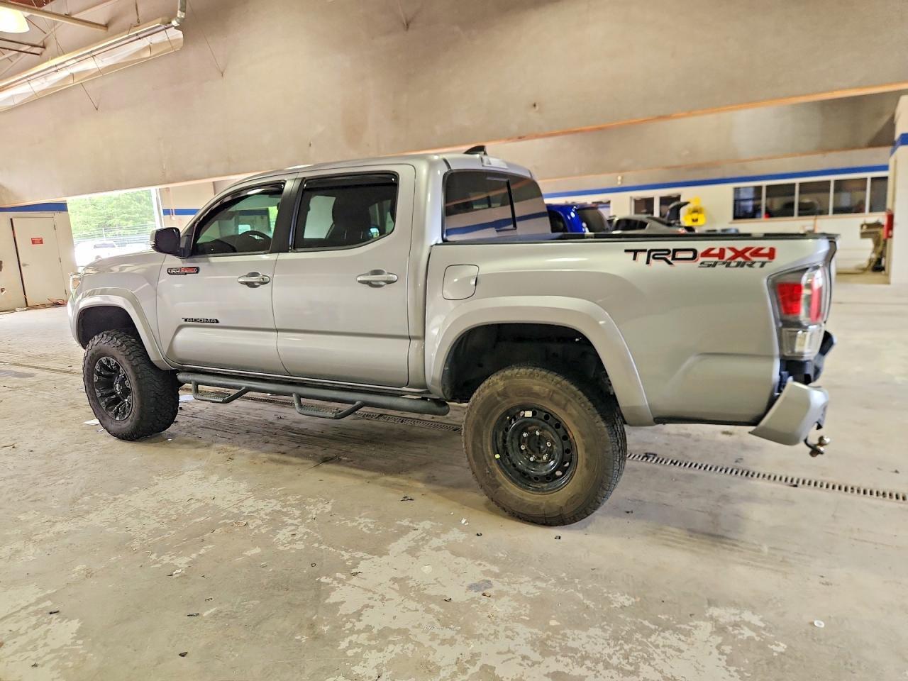 2021 Toyota Tacoma Trd Sport - Фото 2
