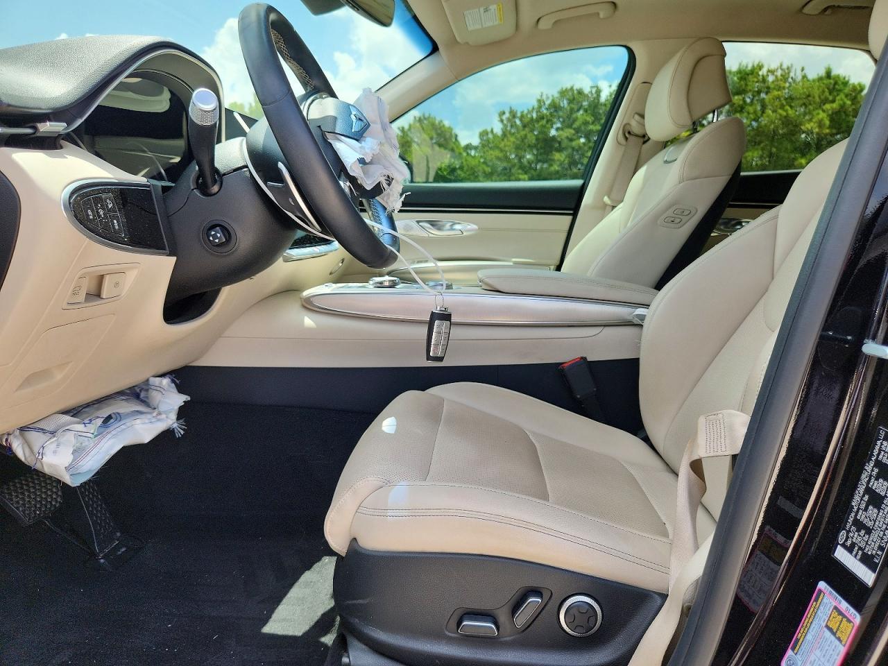 2024 Genesis Gv70 2.5T Standard - Image 7