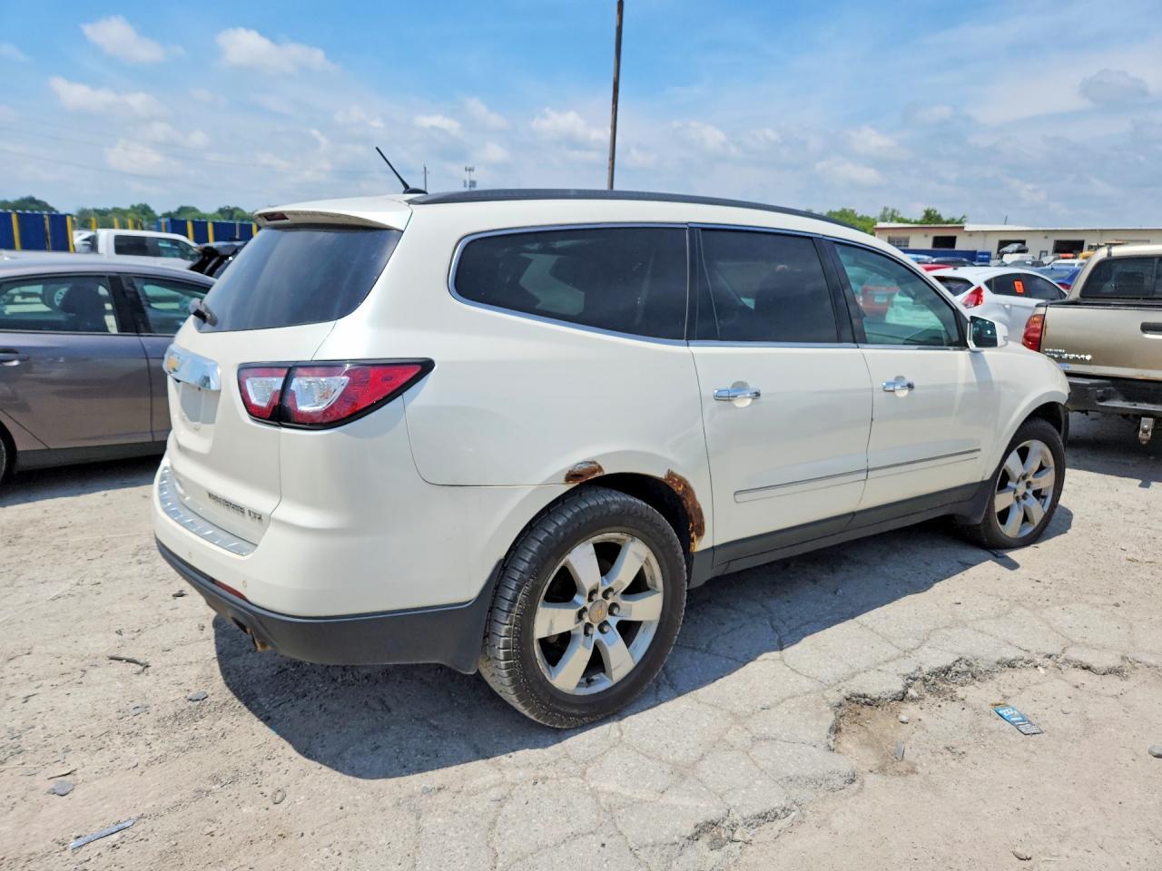 2014 Chevrolet Traverse Ltz - Image 3