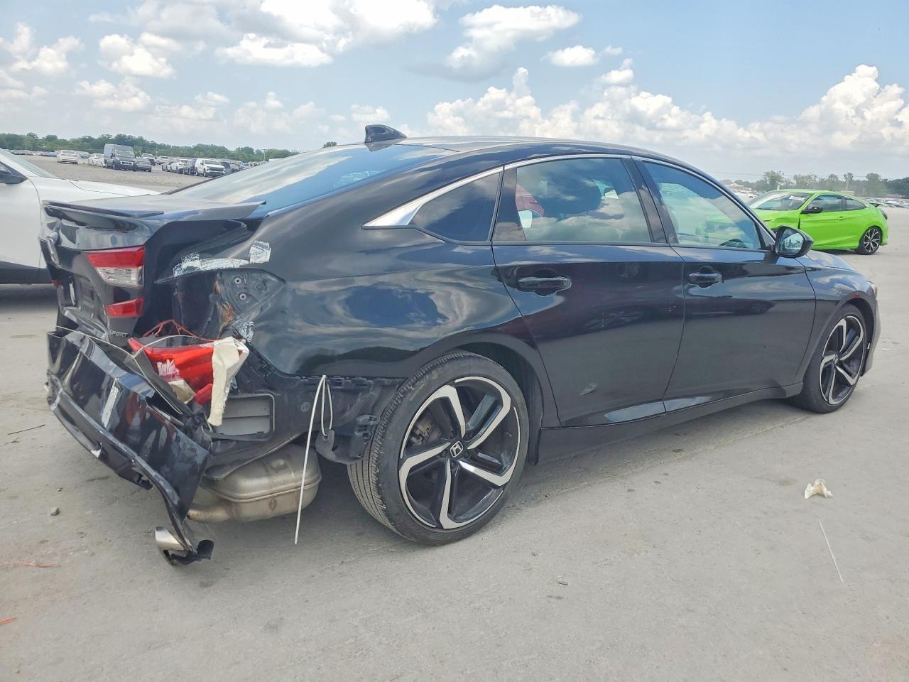 2022 Honda Accord Sport - Image 3