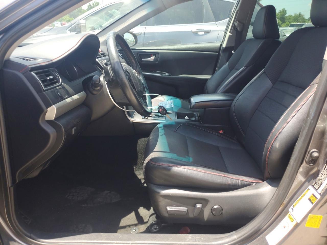 2016 Toyota Camry Se - Фото 7