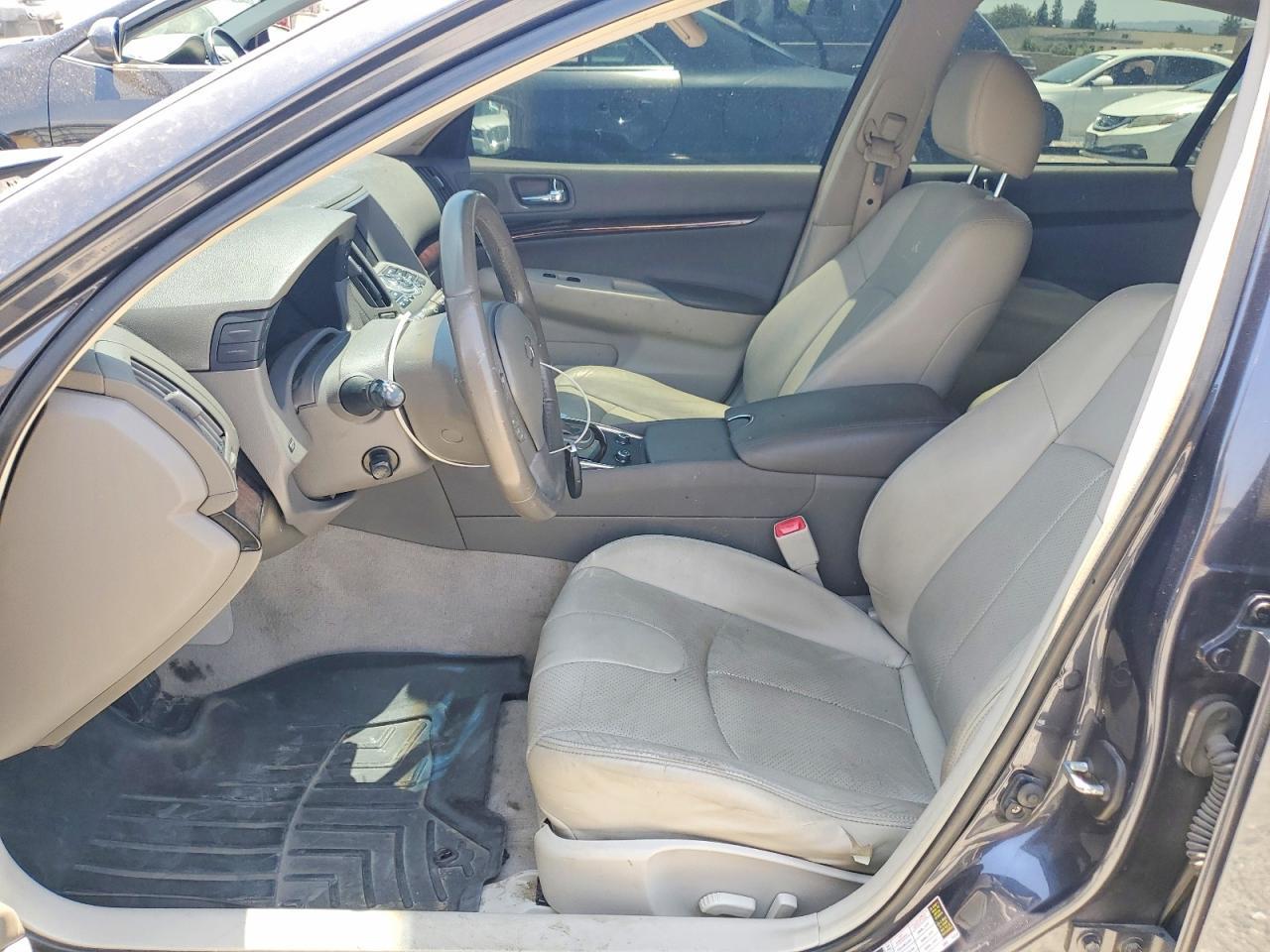 2013 Infiniti G37 Sedan Journey - Image 7