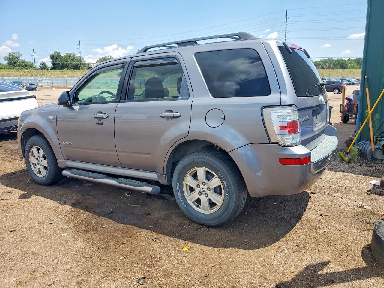 2008 Mercury Mariner - Image 2