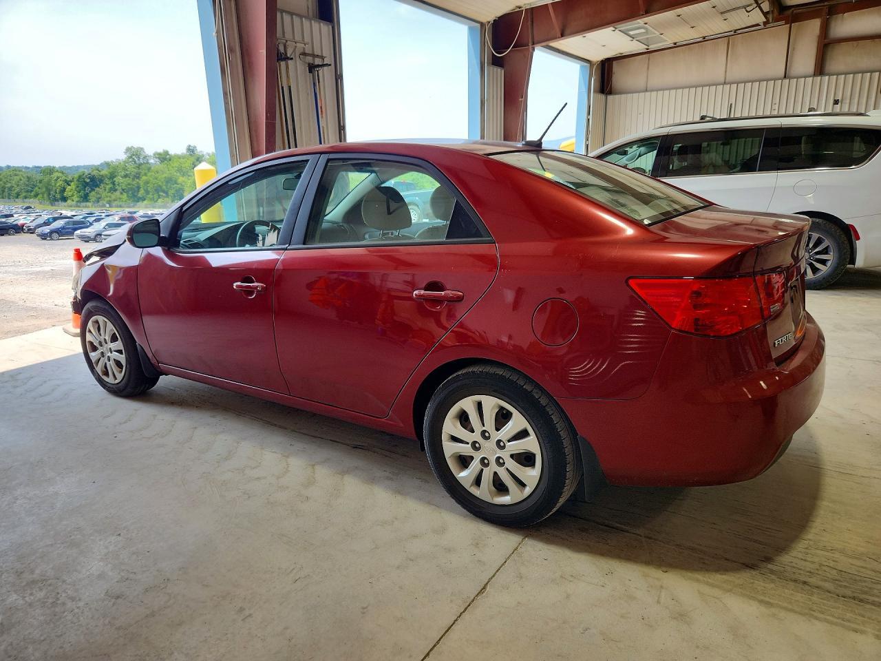 2012 Kia Forte Ex - Image 2